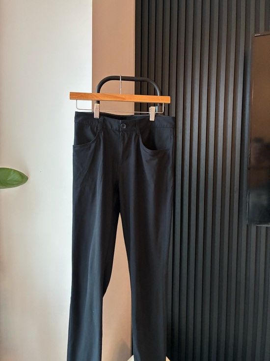Vuori Other - Vuori Meta Slim Fit Pants - Size 28